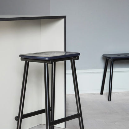 Tabouret tubulaire Tubby